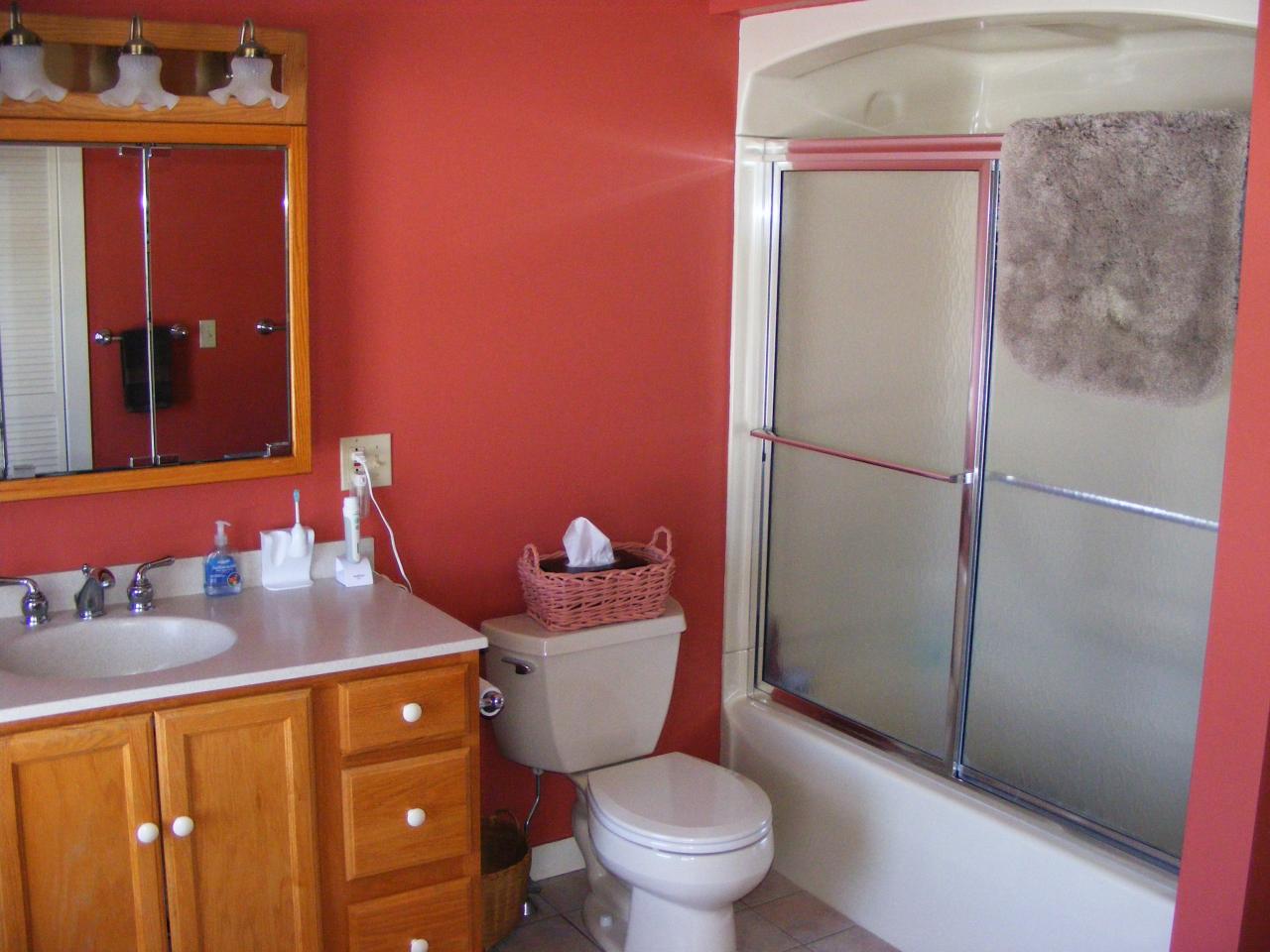 254 Flintstone Road Windsor, MA 01270 - Photo 16 of 20 1 vew of bath
