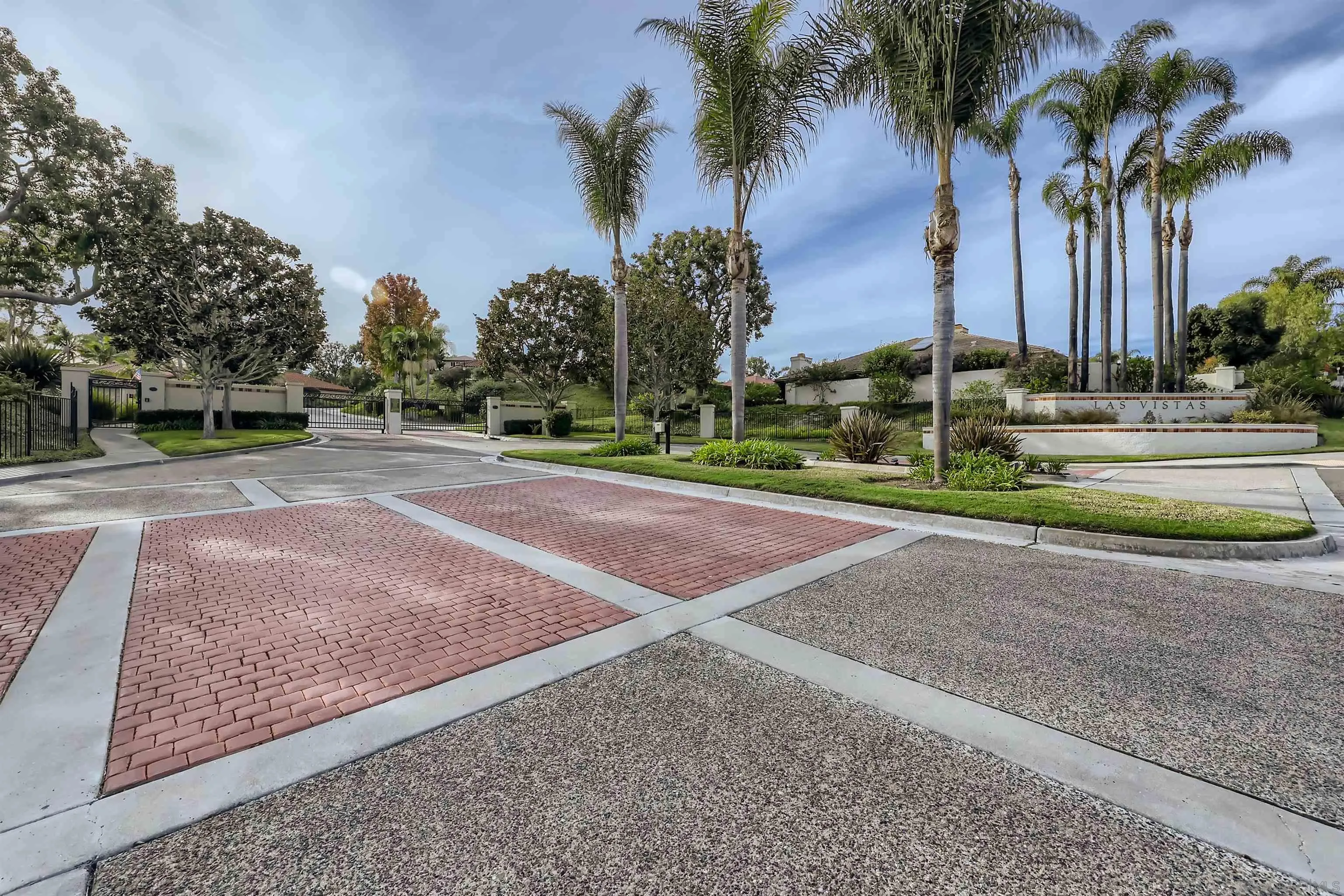 15015 Caminito Ladera Del Mar, CA 92014 - Photo 25 of 25 a view of a park with palm trees