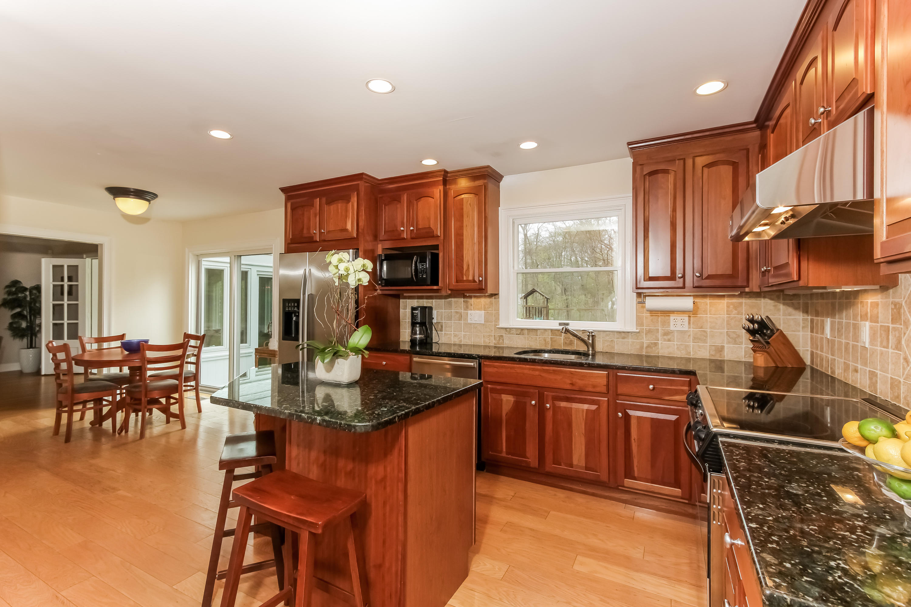 31 Miller Road Darien, CT 06820 - Photo 10 of 29 a kitchen with lots of counter top space