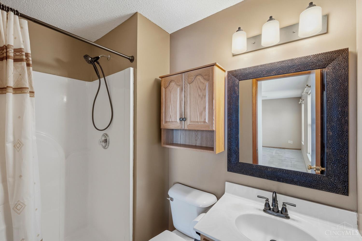 5554 Wanda Way Hamilton, OH 45011 - Photo 14 of 26