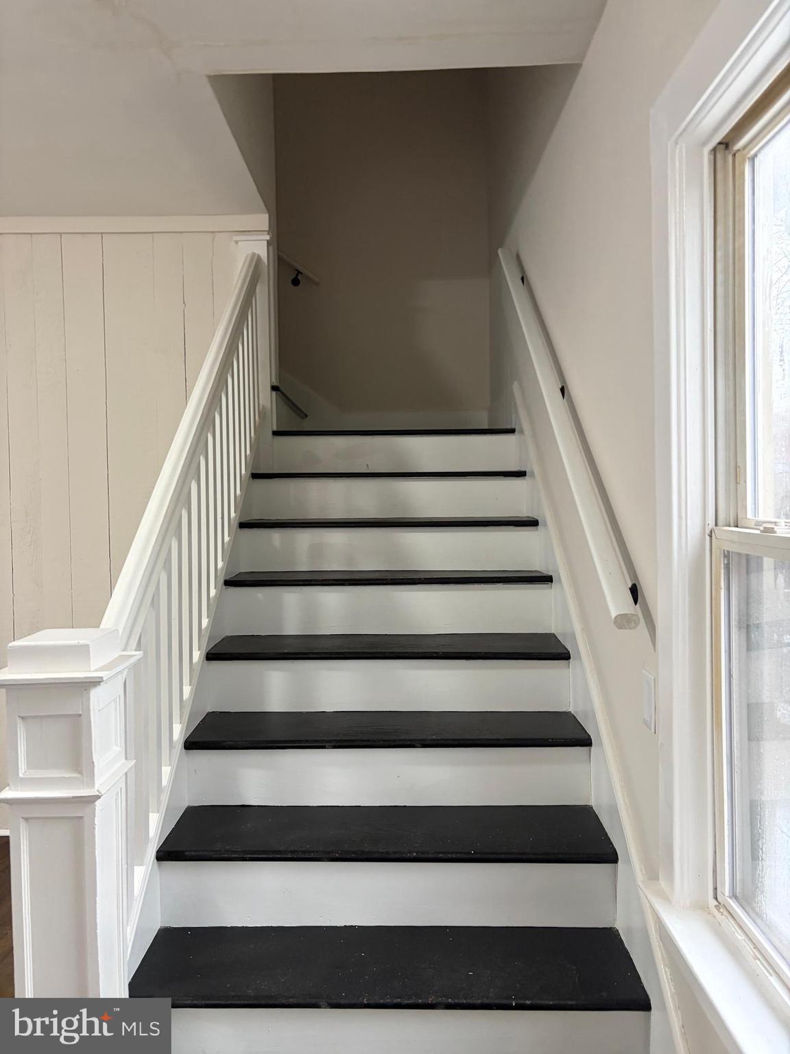 33 Johnson Street Salem, NJ 08079 - Photo 14 of 33 a view of entryway