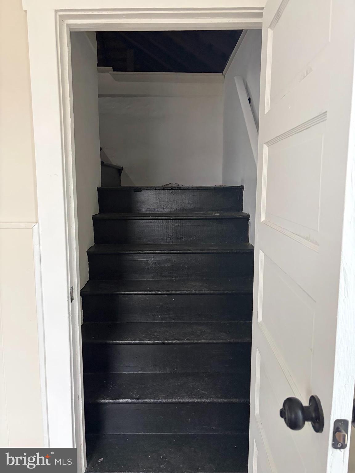 33 Johnson Street Salem, NJ 08079 - Photo 27 of 33 a view of entryway