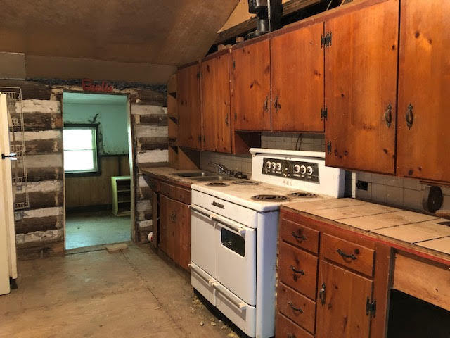 2013 Timberview Road Roanoke, VA 24019 - Photo 5 of 5 5