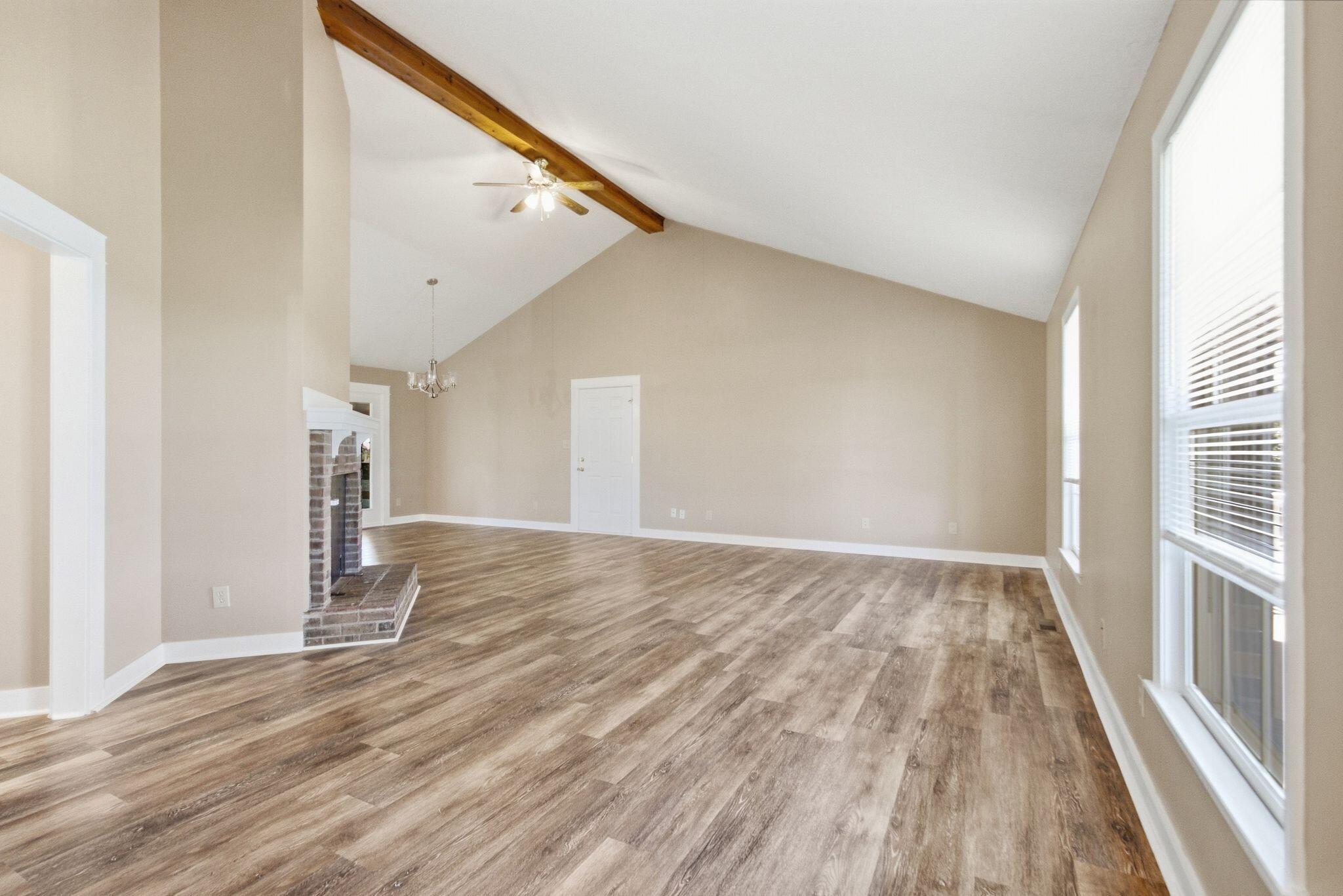 2195 Oregon Road Salvisa, KY 40372 - Photo 10 of 93 Great room ceilings