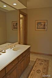 2227 Barnbridge Road Town and Country, MO 63131 - Photo 24 of 34 Gallery Image 24