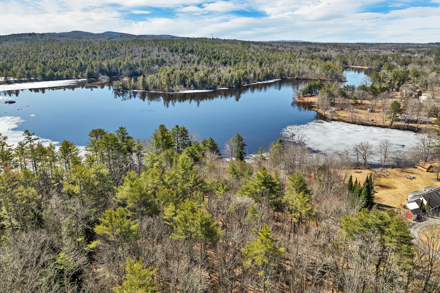 114 Parade Road Barnstead, NH 03225 - Photo 24 of 55