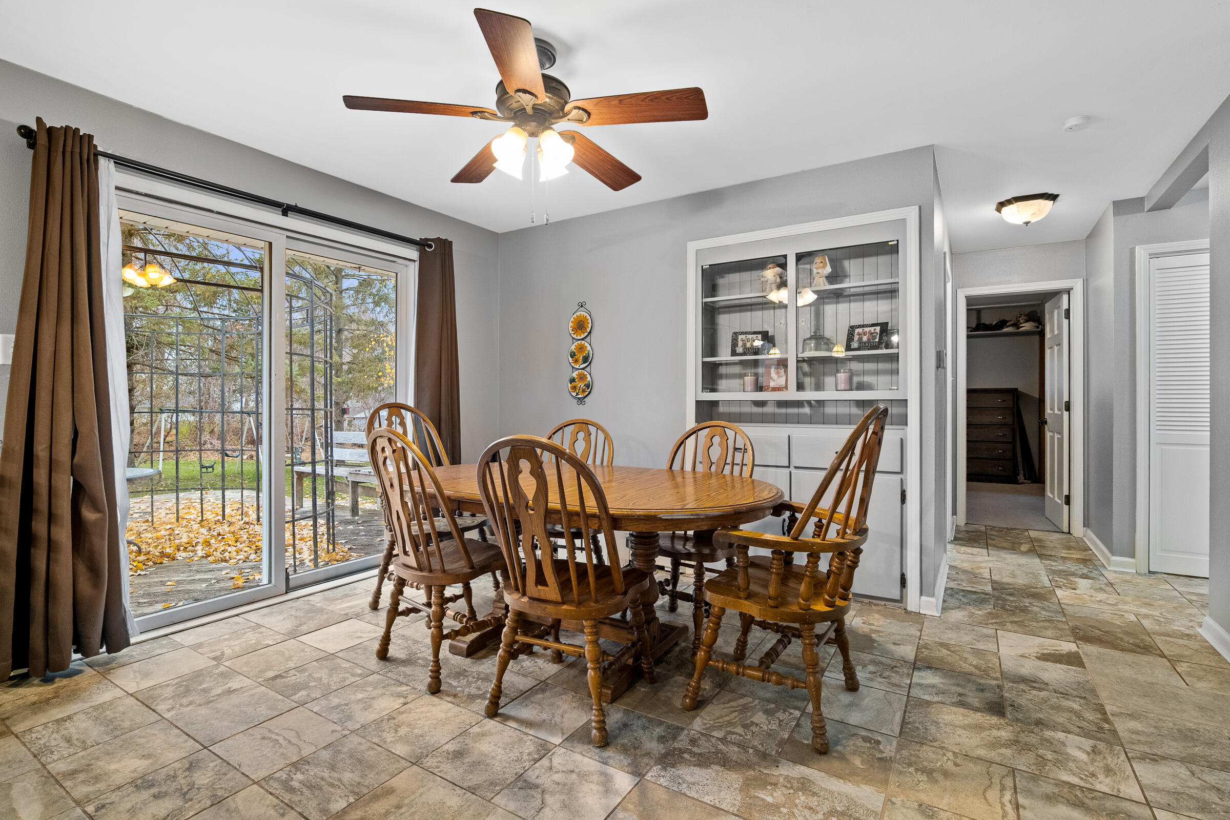 101 Deppiesse Road Random Lake, WI 53075 - Photo 5 of 32 Beautiful Built-ins