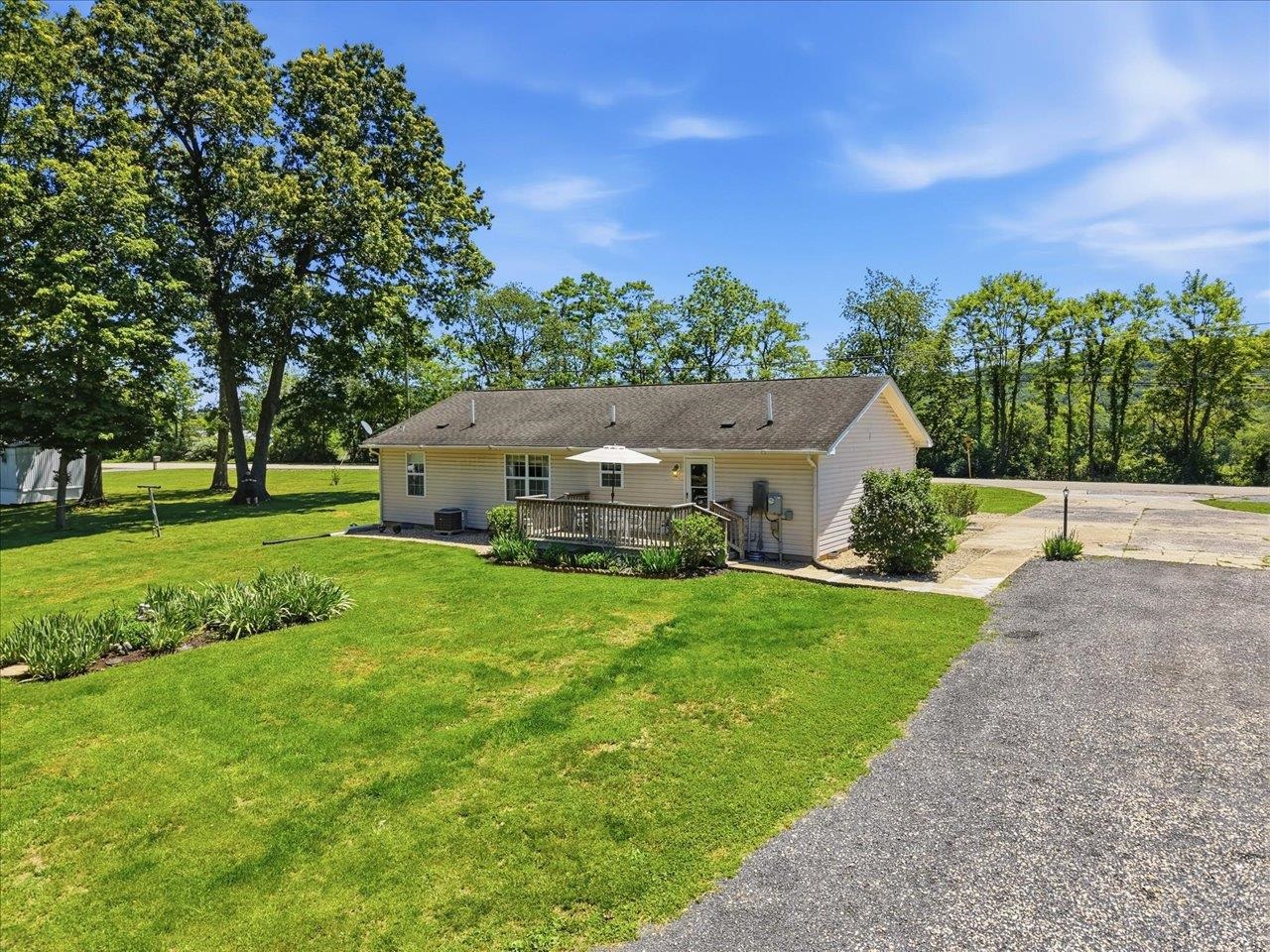 925 Mt Torrey Road Lyndhurst, VA 22952 - Photo 45 of 53