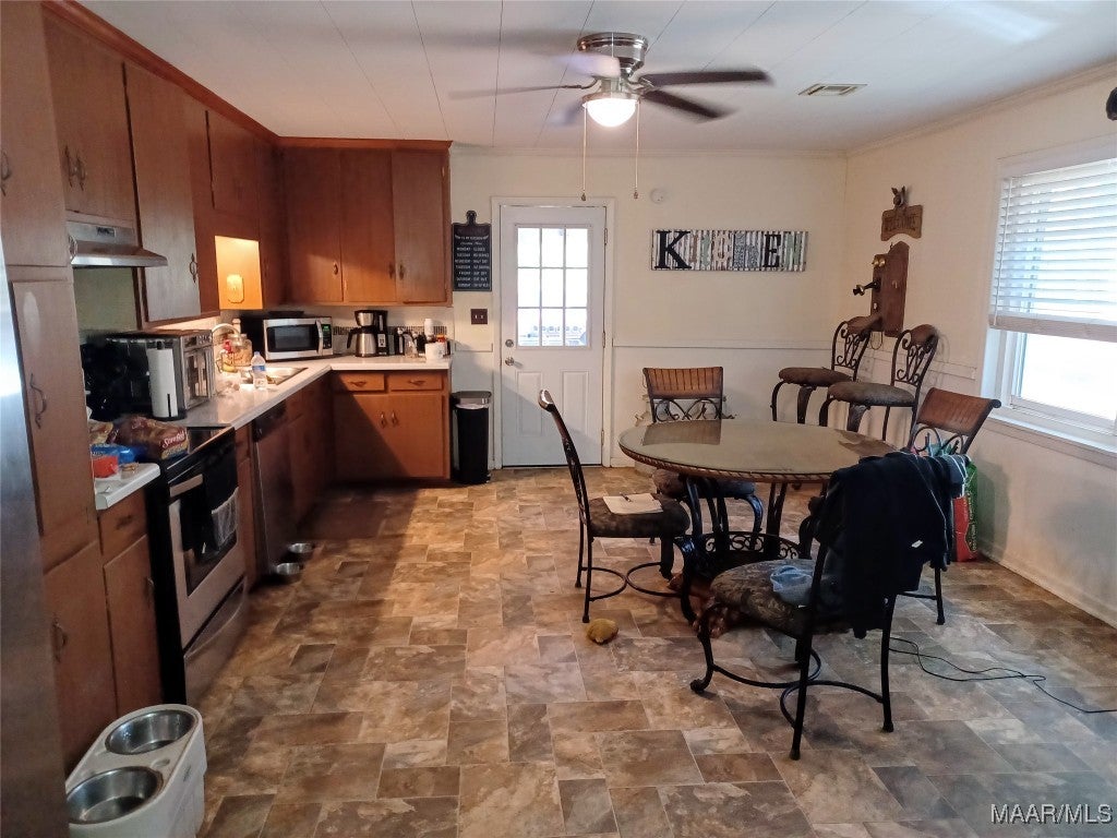 11405 Meriwether Trail Grady, AL 36036 - Photo 3 of 33 Kitchen