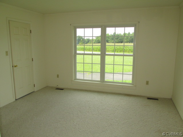 92 Walmsley Road Callao, VA 22435 - Photo 7 of 11 Gallery Image 7