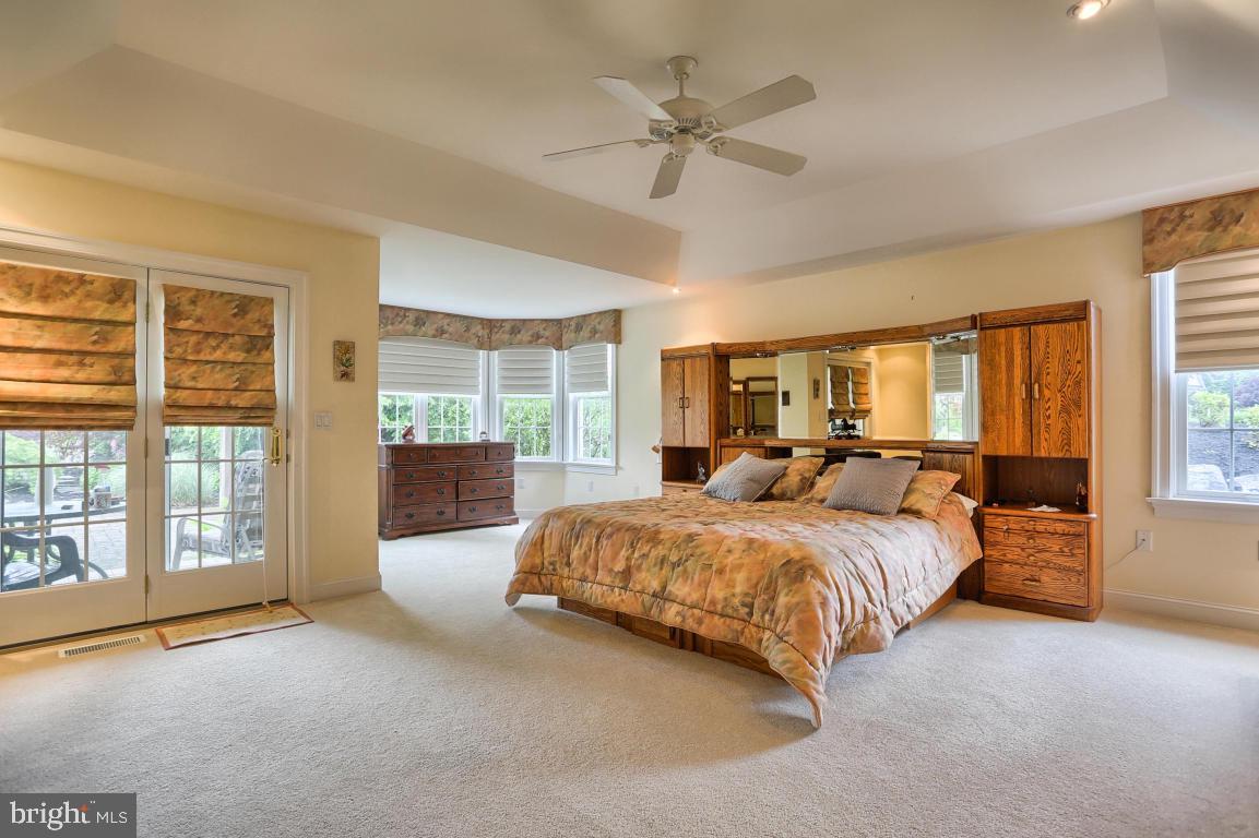 635 Willow Green Lititz, PA 17543 - Photo 13 of 56 Gallery Image 13