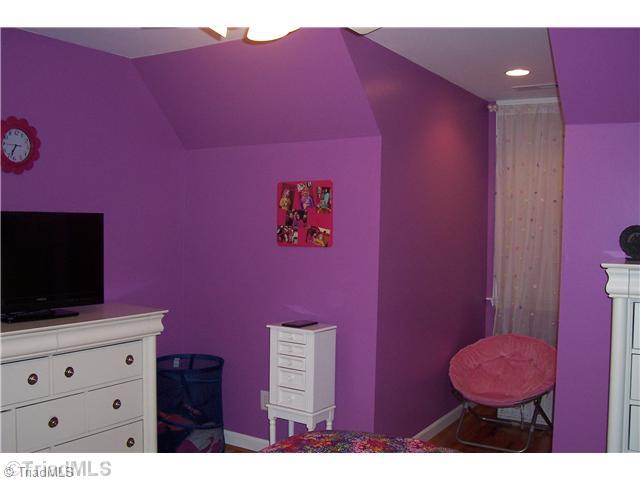 218 Manor Ridge Way Lexington, NC 27292 - Photo 12 of 16 2nd Bedroom.