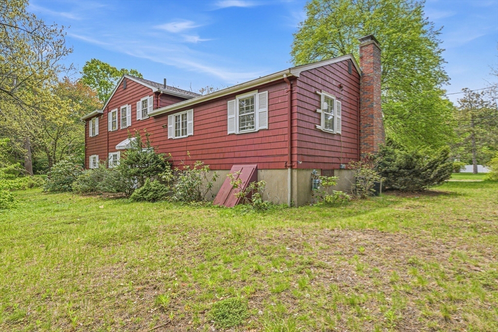 8 Brown Road Lexington, MA 02420 - Photo 21 of 26 Gallery Image 21