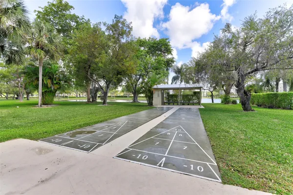 $2,100 | 2236 North Cypress Bend Drive, Unit 508, Pompano Beach, FL 33069
