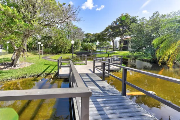 $2,100 | 2236 North Cypress Bend Drive, Unit 508, Pompano Beach, FL 33069