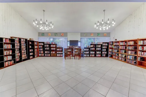 $2,100 | 2236 North Cypress Bend Drive, Unit 508, Pompano Beach, FL 33069