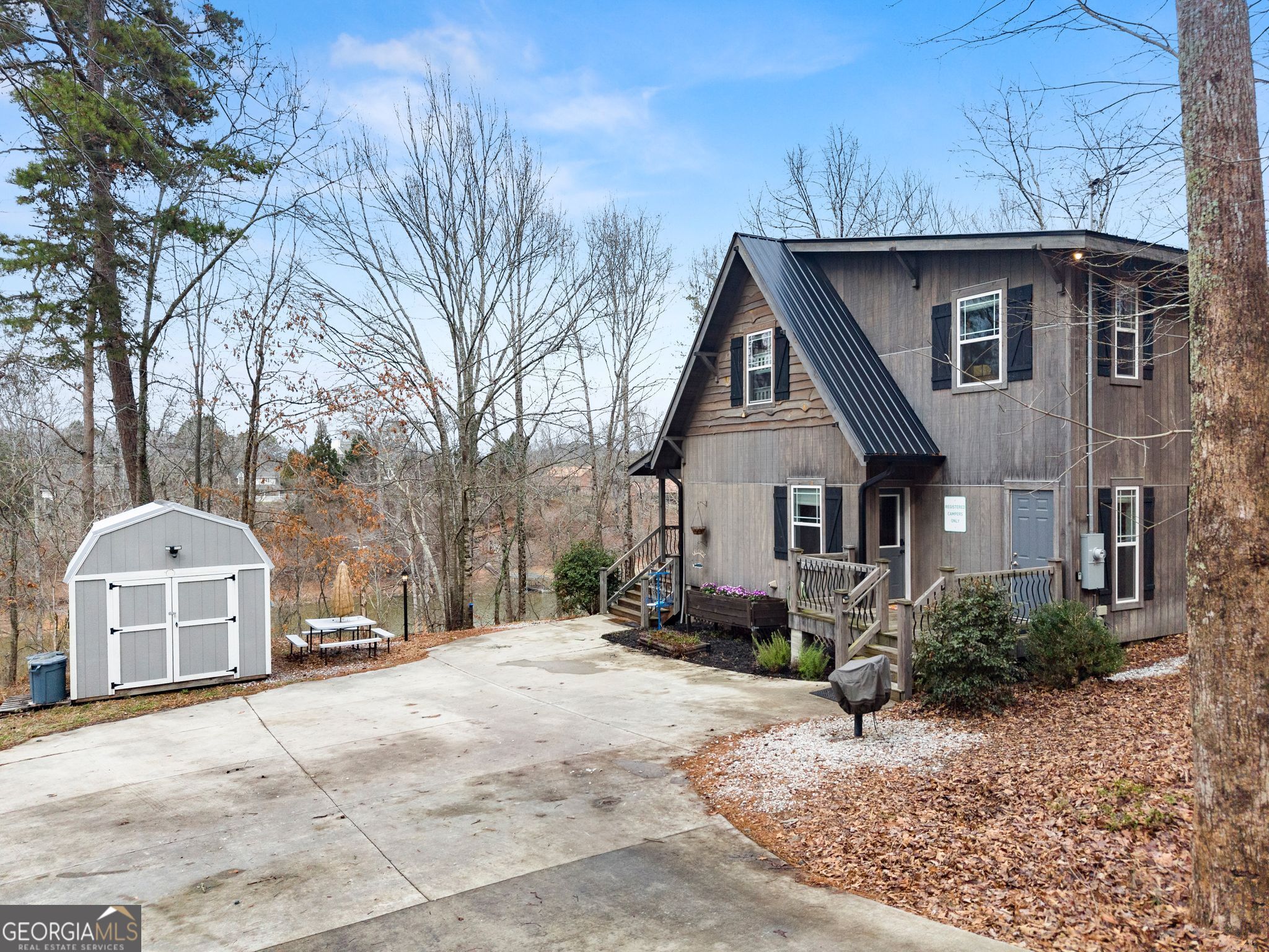 97 Cherokee Road Toccoa, GA 30577 - Photo 3 of 26