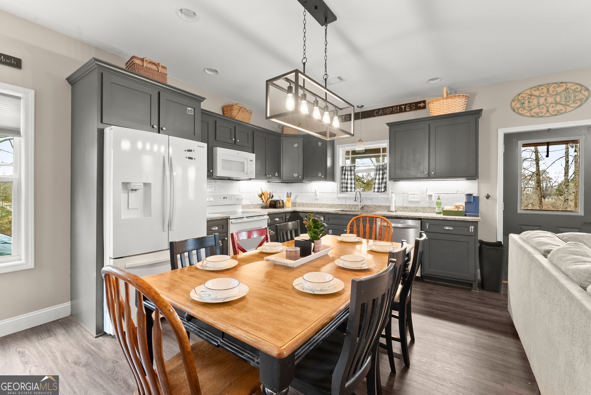 97 Cherokee Road Toccoa, GA 30577 - Photo 5 of 26