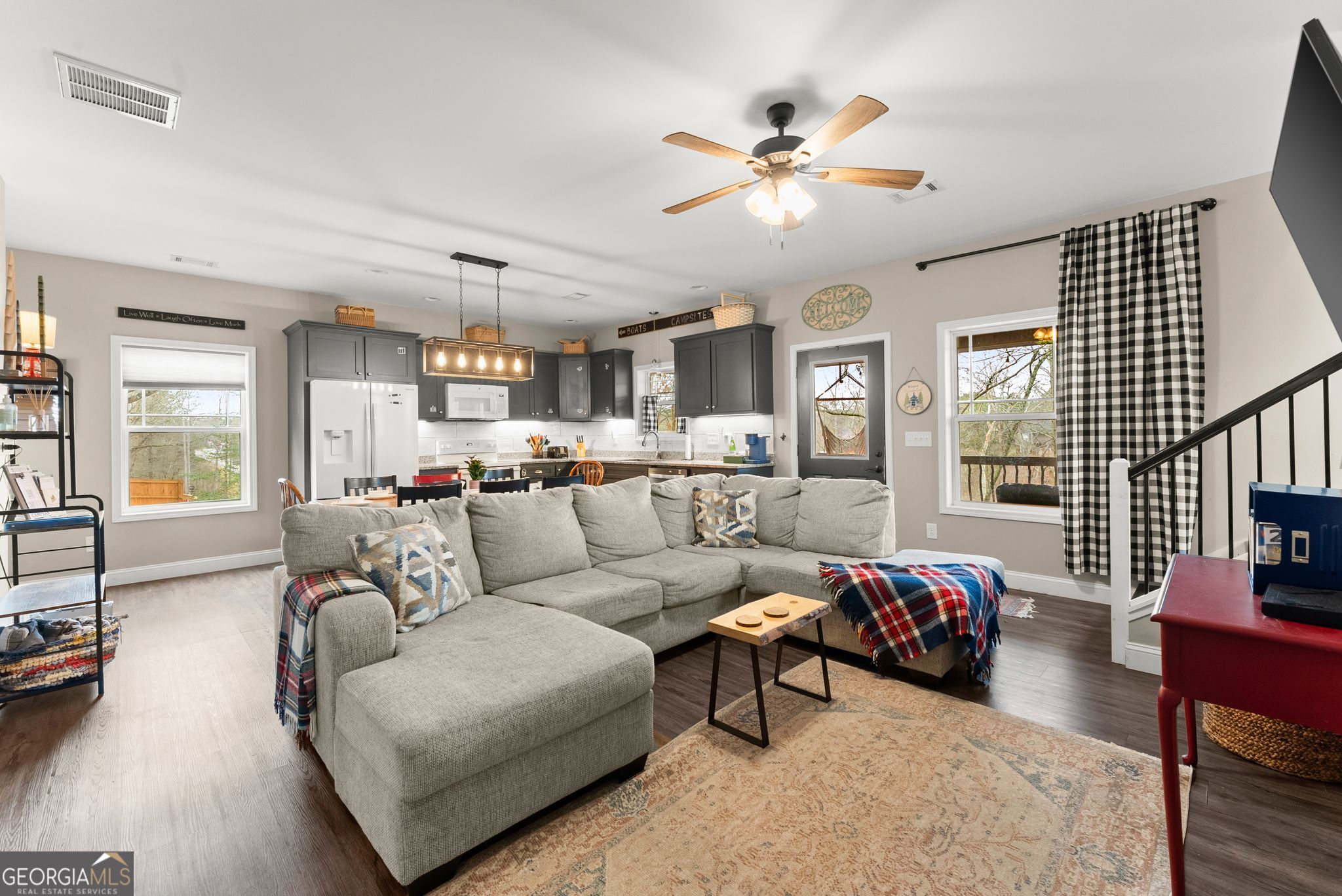 97 Cherokee Road Toccoa, GA 30577 - Photo 8 of 26