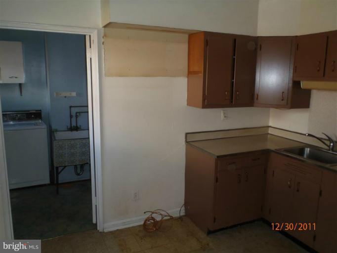3717 Coronado Road Windsor Mill, MD 21244 - Photo 8 of 17 Kitchen