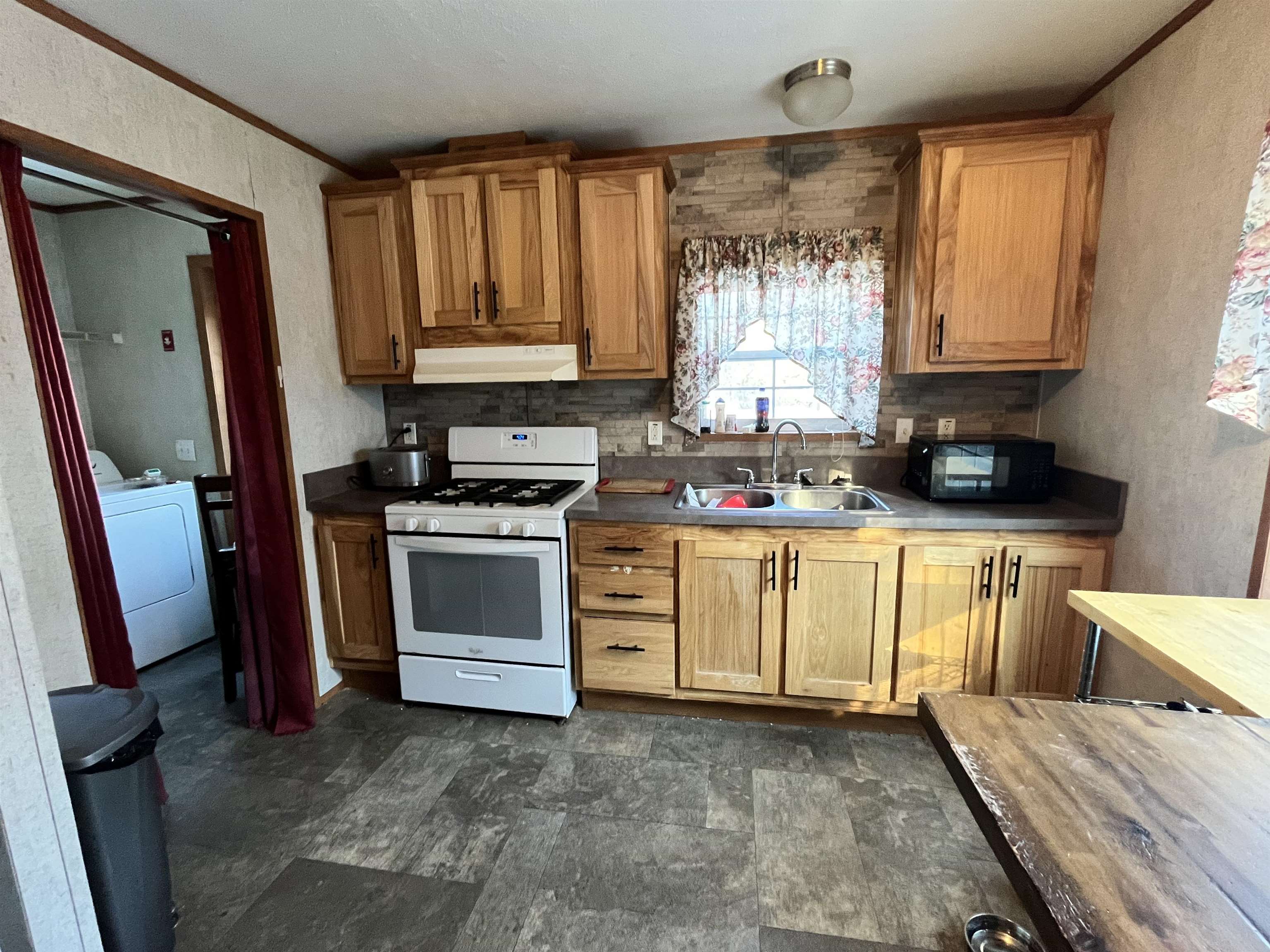 22 Middle Road Brandon, VT 05733 - Photo 15 of 25