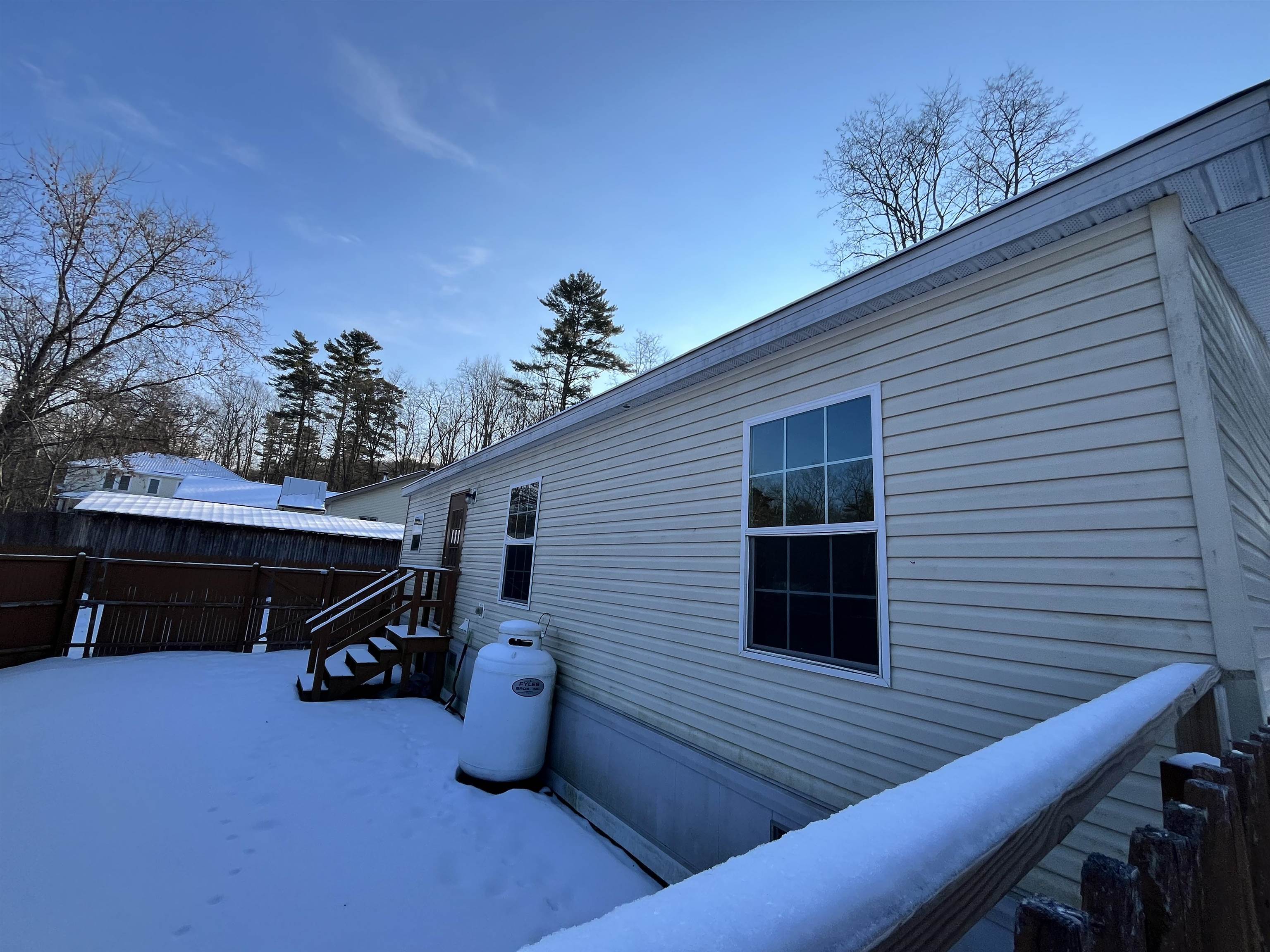 22 Middle Road Brandon, VT 05733 - Photo 5 of 25