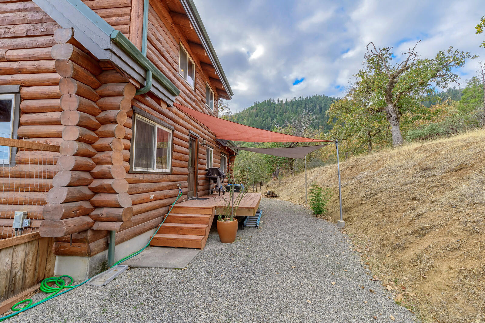 5535 Kane Creek Road Central Point, OR 97502 - Photo 43 of 78 05_KCR_5_mls