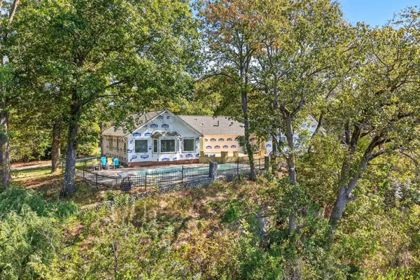 $649,000 | 1295 Covenant Cove Lane, Bath Springs, TN 38311