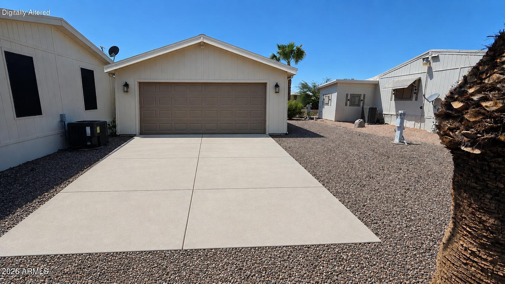 652 South Ellsworth Road, Unit 147 Mesa, AZ 85208 - Photo 4 of 32 garage