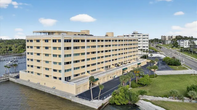 a view of a large building