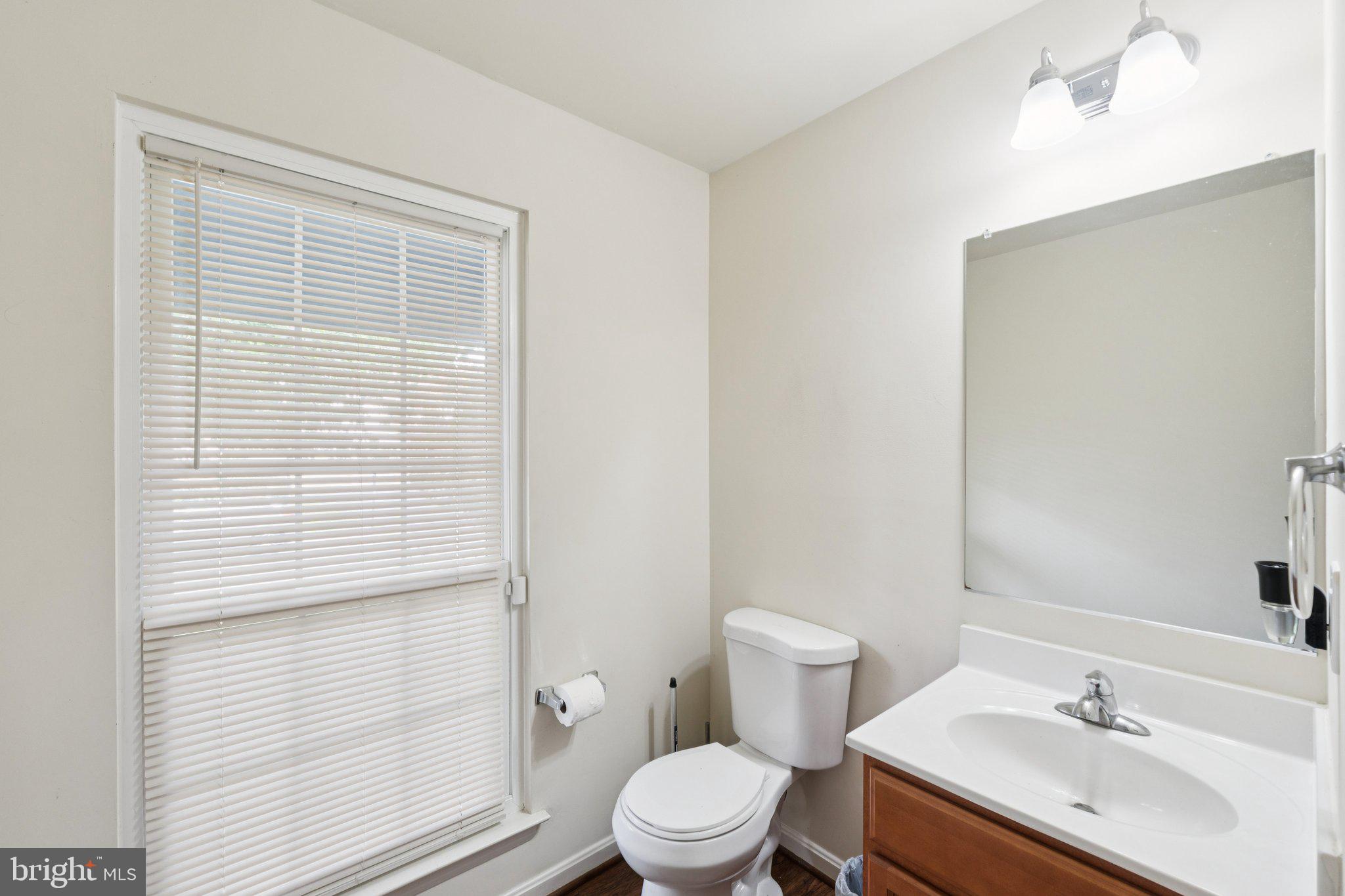 18559 Cape Jasmine Way Gaithersburg, MD 20879 - Photo 14 of 38