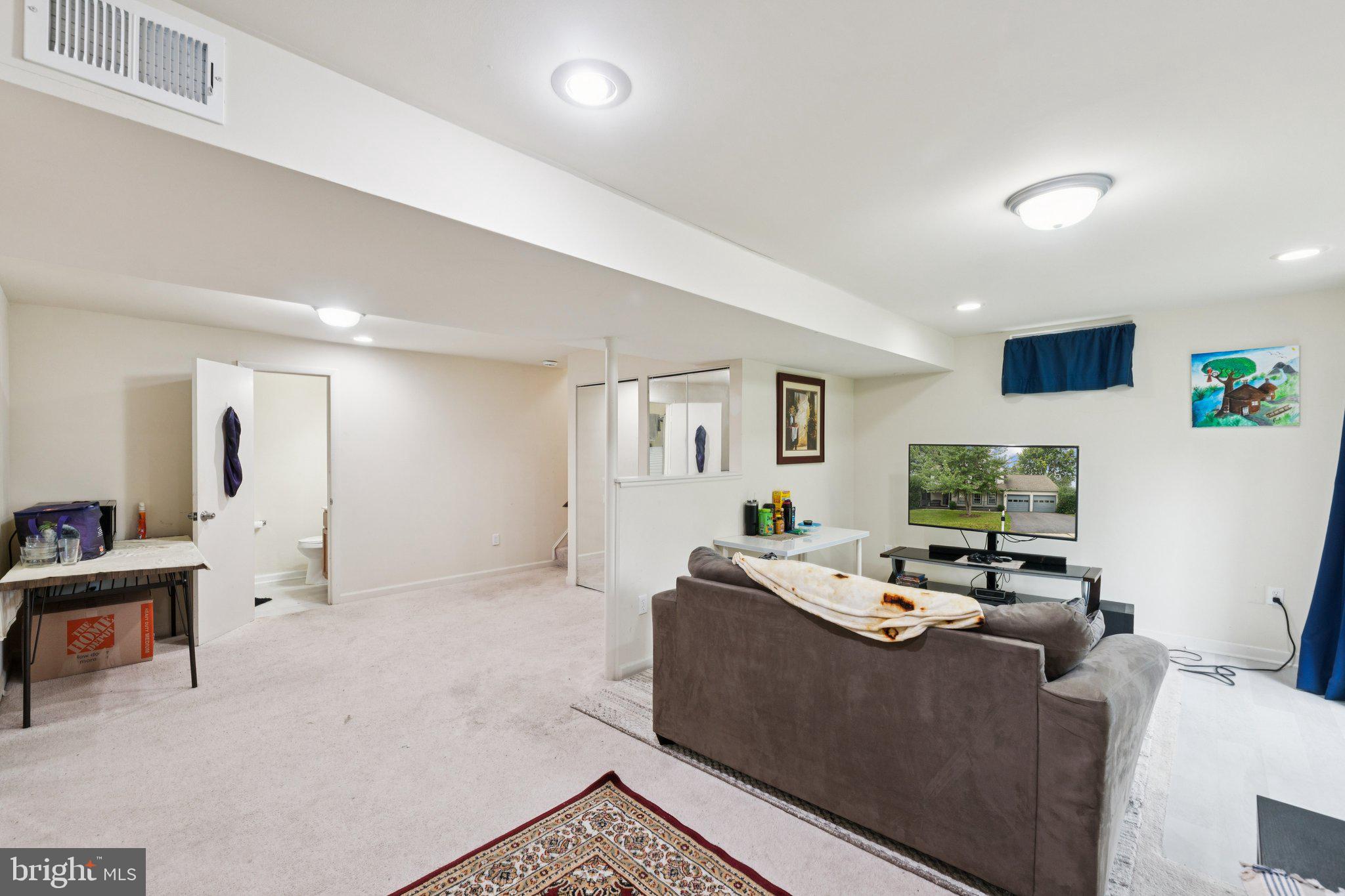 18559 Cape Jasmine Way Gaithersburg, MD 20879 - Photo 25 of 38