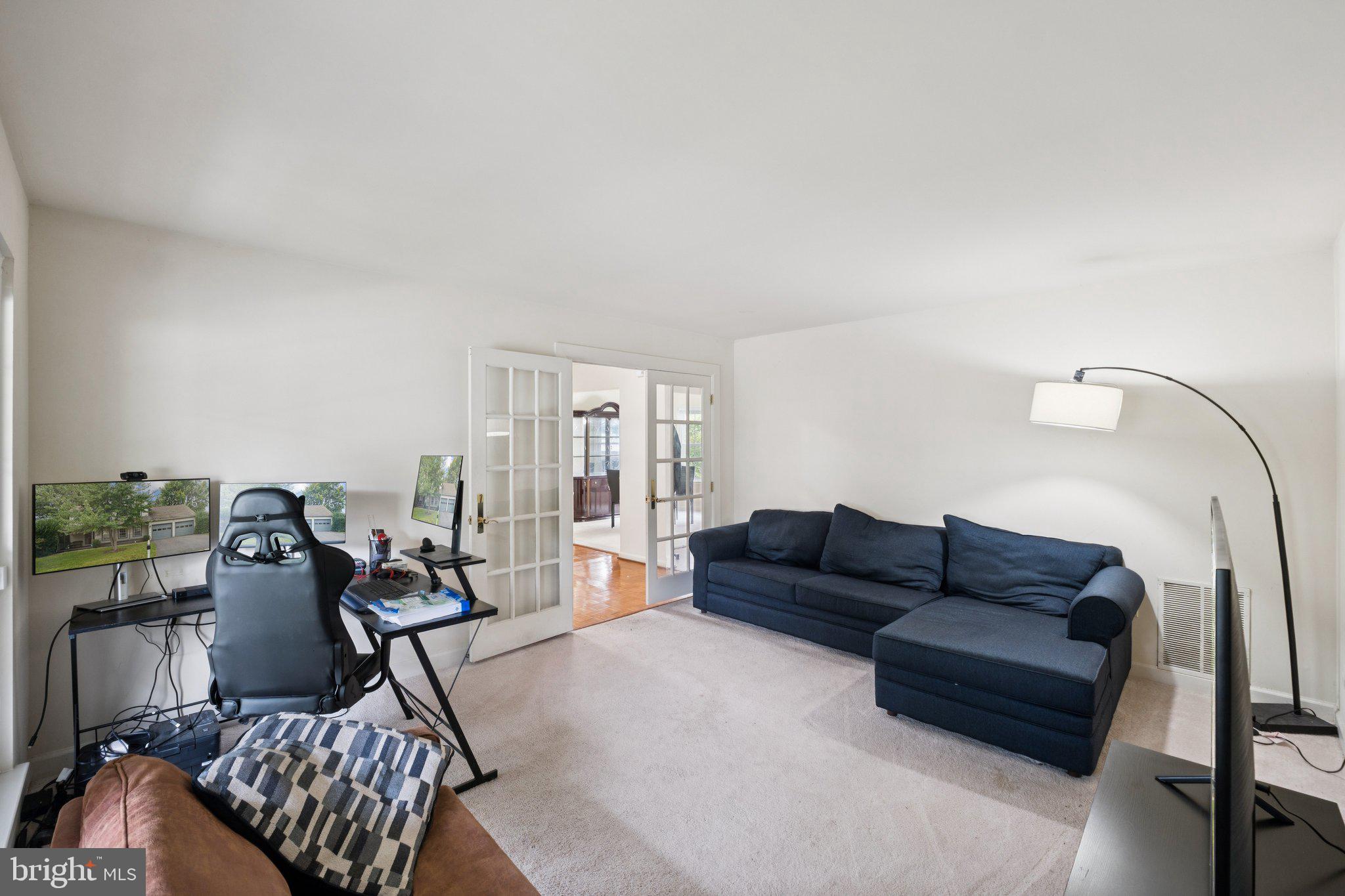 18559 Cape Jasmine Way Gaithersburg, MD 20879 - Photo 7 of 38