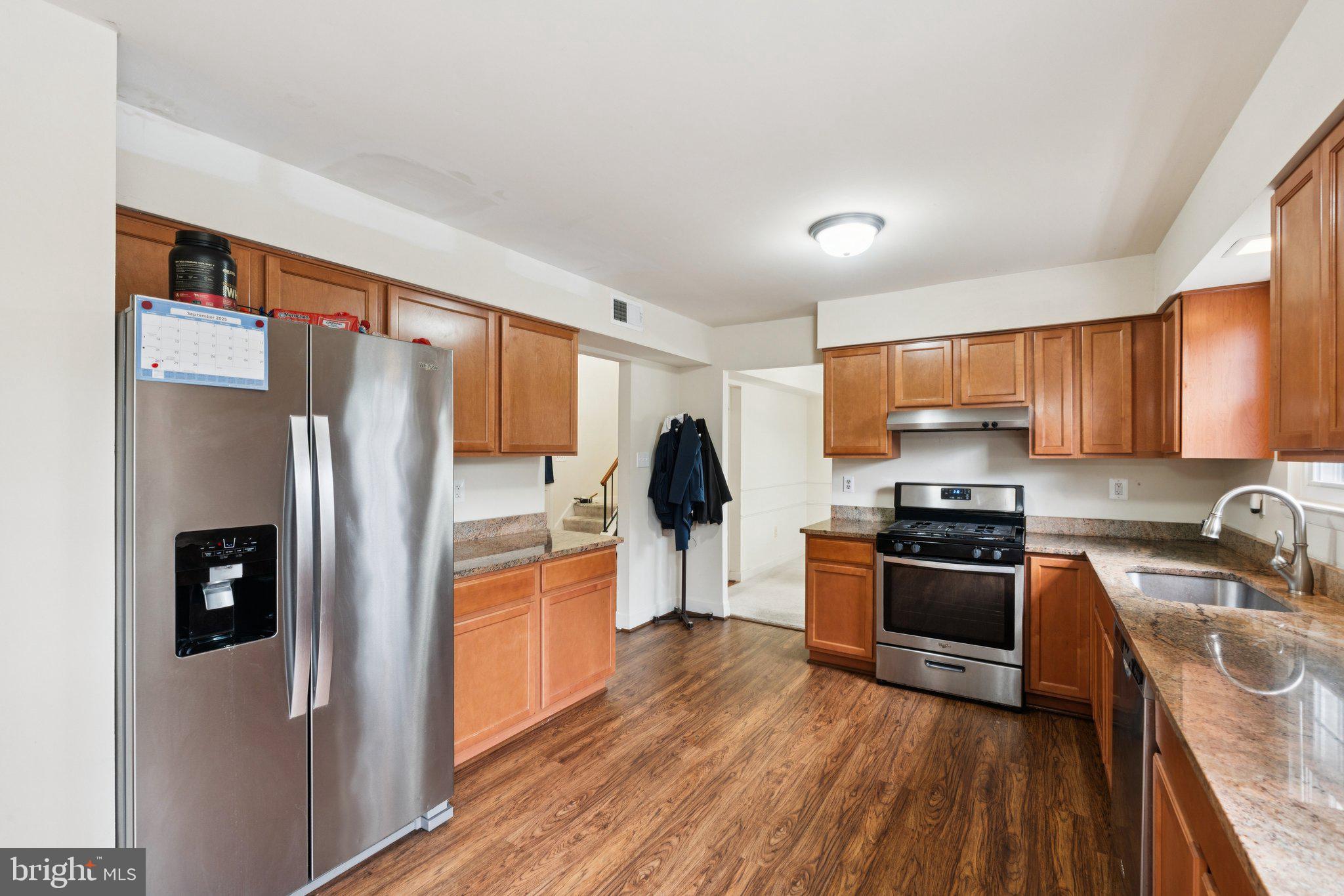 18559 Cape Jasmine Way Gaithersburg, MD 20879 - Photo 9 of 38