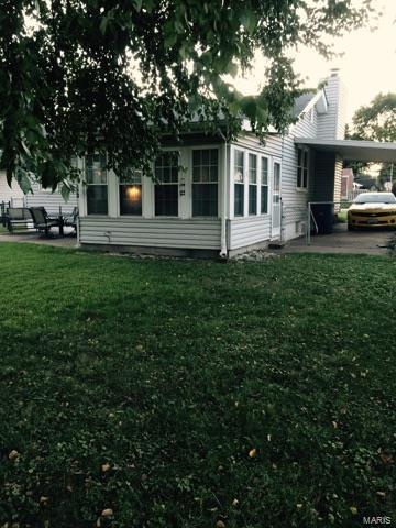 8038 Morgan Ford Road St. Louis, MO 63123 - Photo 11 of 16