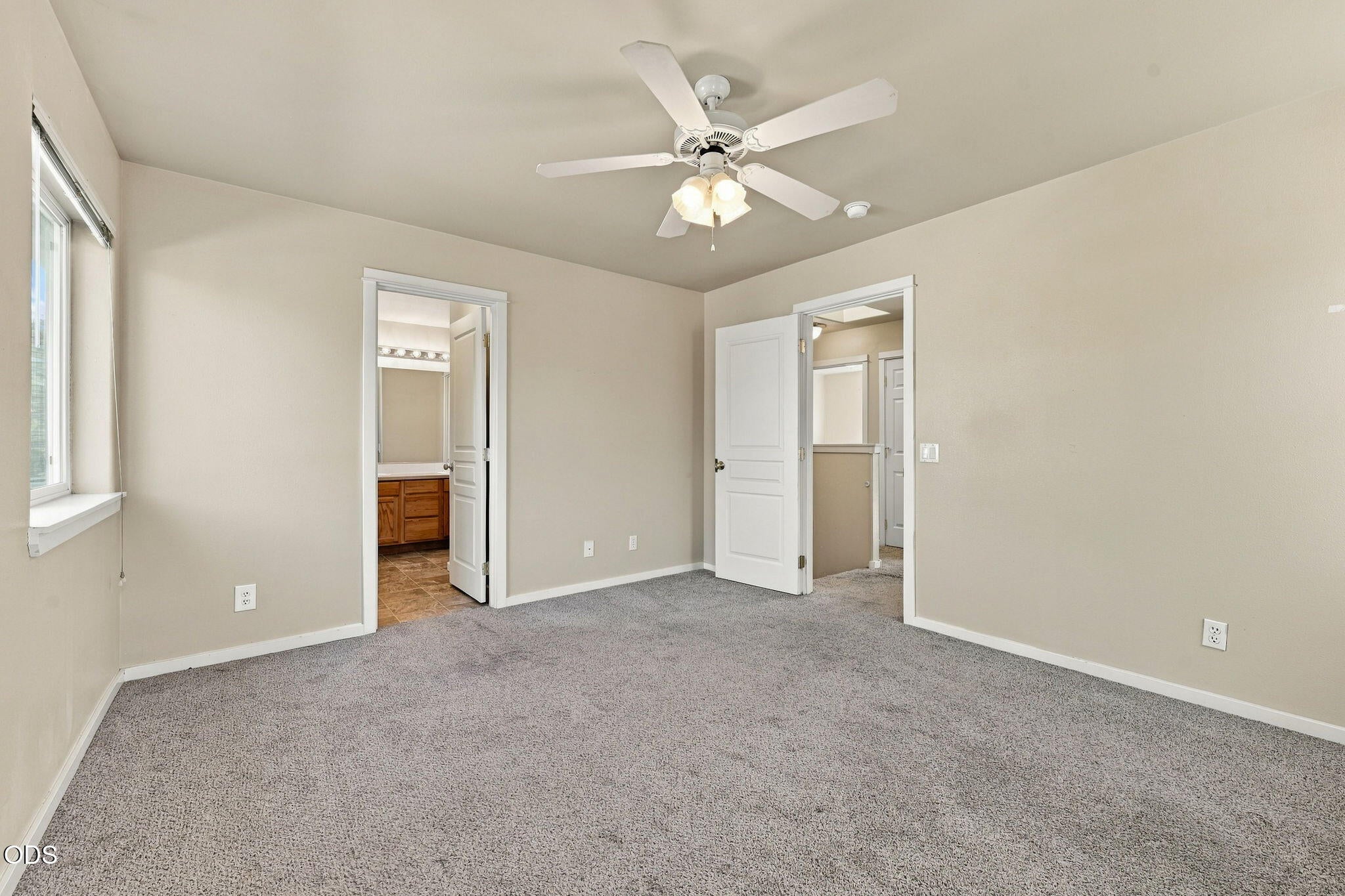 20075 Doanna Way Bend, OR 97702 - Photo 9 of 28 Gallery Image 9