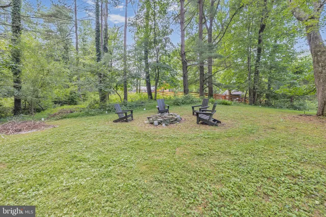 $749,999 | 20720 Warfield Court, Gaithersburg, MD 20882