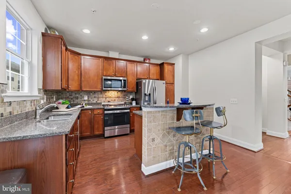 $625,000 | 5846 Donovan Lane, Ellicott City, MD 21043