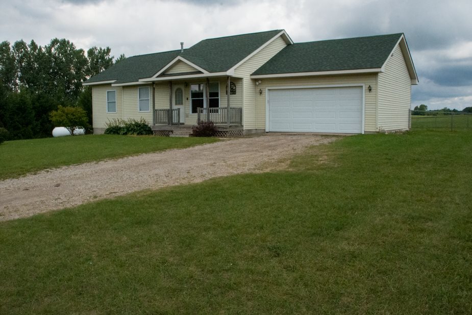 5301 Sparling Road Kingsley, MI 49649 - Photo 2 of 48 1837102-1.JPG