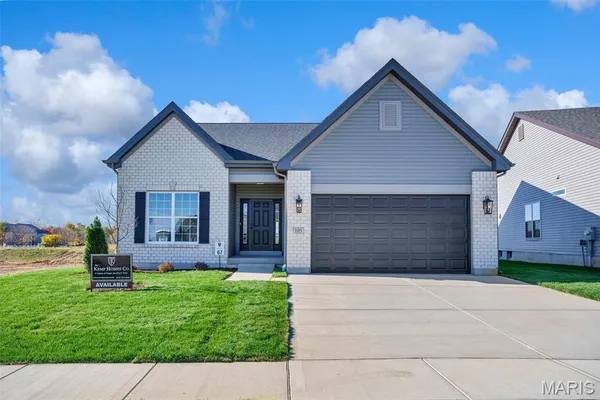 $596,637 | 105 Columbia Mdws Lane, O'Fallon, MO 63366