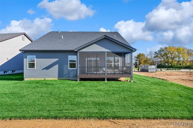 $596,637 | 105 Columbia Mdws Lane, O'Fallon, MO 63366