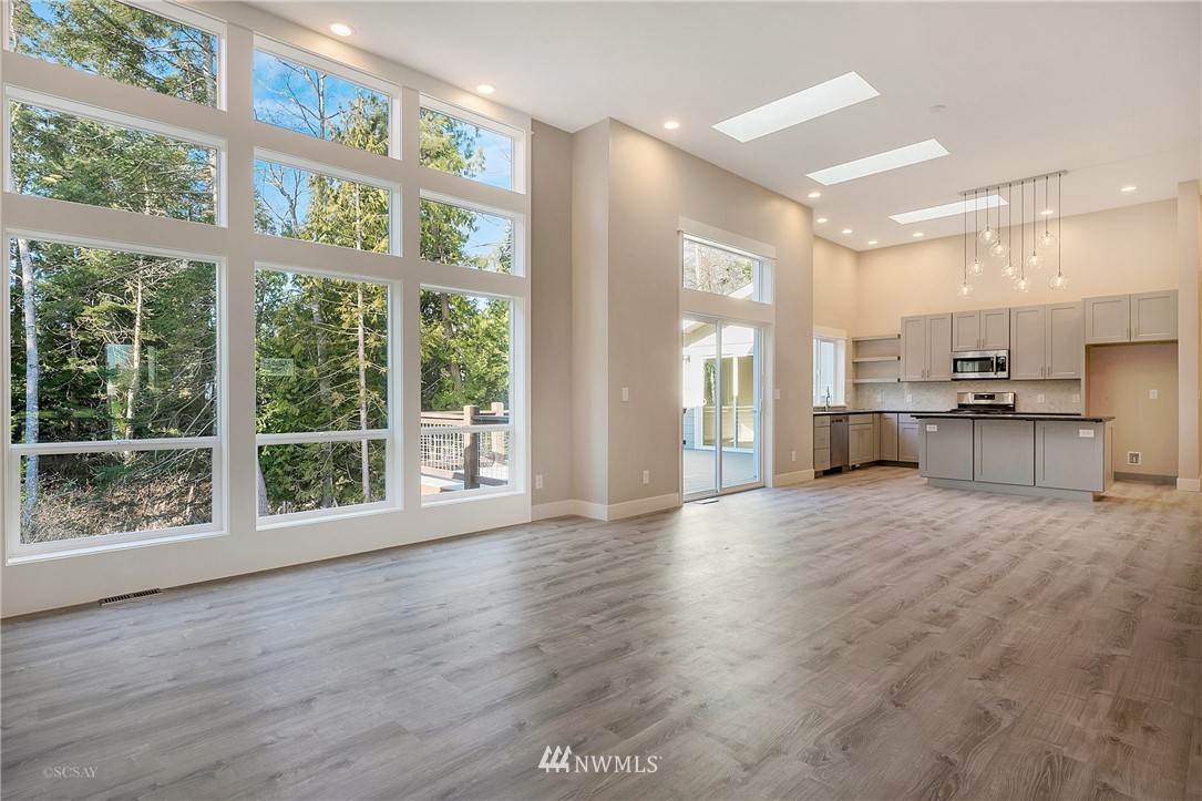 8231 Chilliwack Road Blaine, WA 98230 - Photo 6 of 25 Gallery Image 6