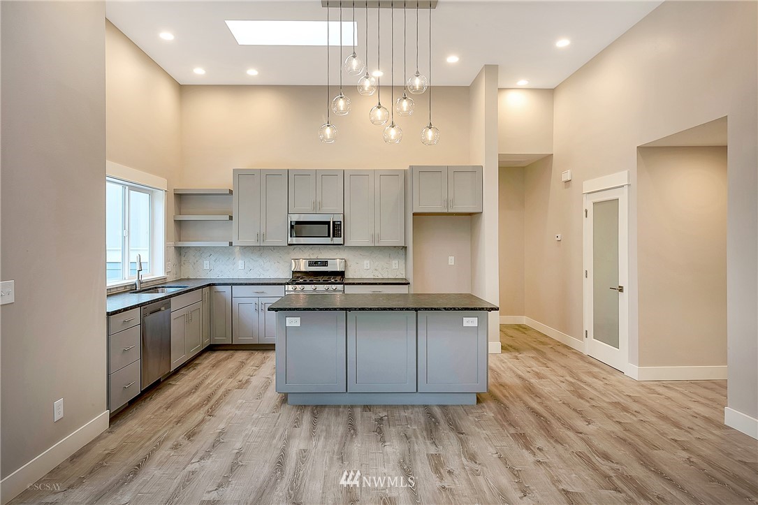 8231 Chilliwack Road Blaine, WA 98230 - Photo 10 of 25 Gallery Image 10