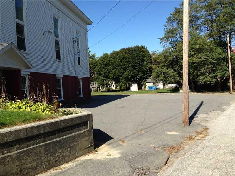 179 Ridgeland Avenue South Portland, ME 04106 - Photo 4 of 21 Parking Lot/Garage.