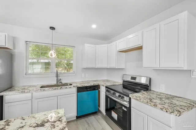 $1,575 | 1029 Kearny Drive, Pensacola, FL 32505