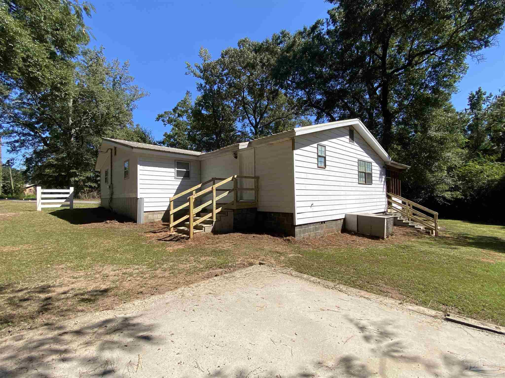 5525 Old Pollard Road Jay, FL 32565 - Photo 35 of 40 Gallery Image 35