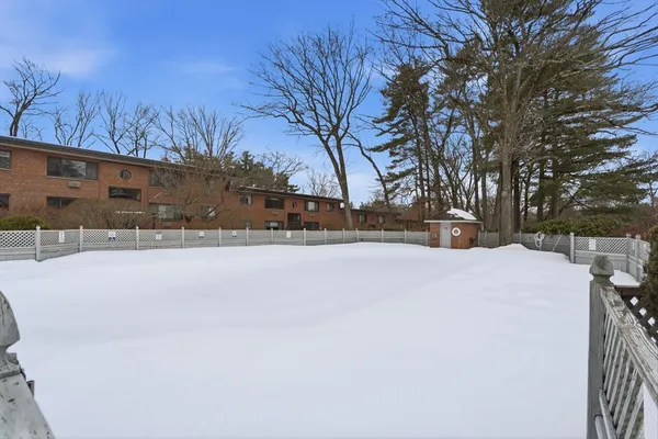 $285,000 | 1321 Worcester Road, Unit 201, Framingham, MA 01701