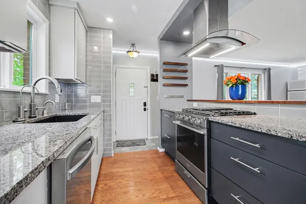$369,000 | 3310 Fernwood Avenue, Ann Arbor, MI 48108