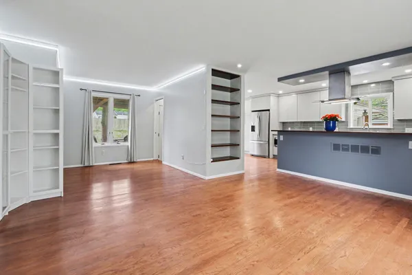 $369,000 | 3310 Fernwood Avenue, Ann Arbor, MI 48108