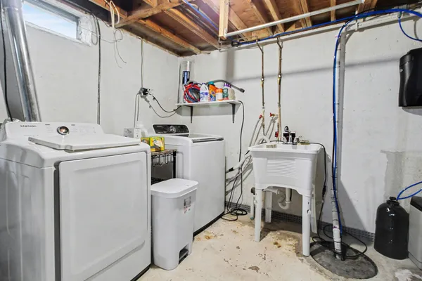 $369,000 | 3310 Fernwood Avenue, Ann Arbor, MI 48108